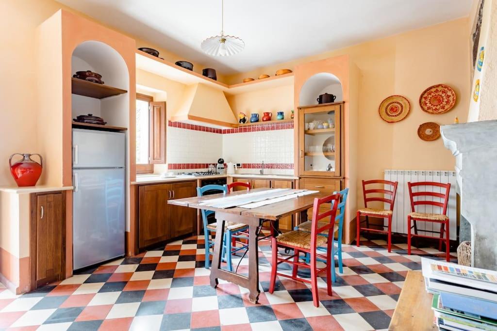 I Gerani Rossi Hotel Paulilatino Buitenkant foto